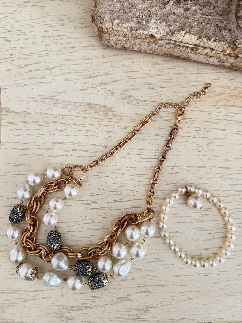 Statement  chunky Pave necklace